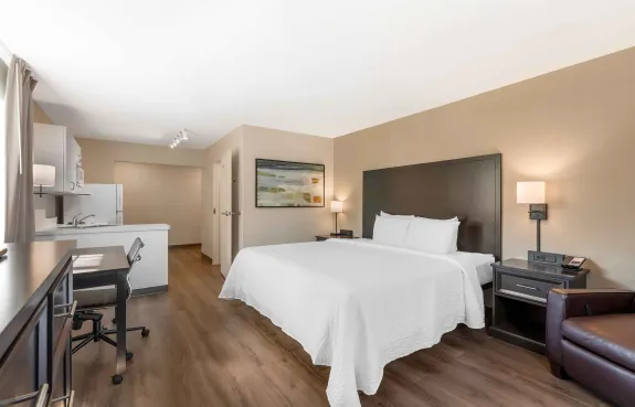 Superior Studio - 1 King Bed