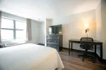 1 Bedroom Suite - 1 King Bed