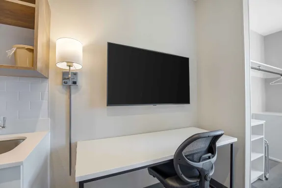 Studio Suite - 2 Queen Beds