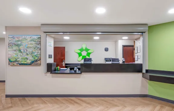 Lobby and Guest Check-in