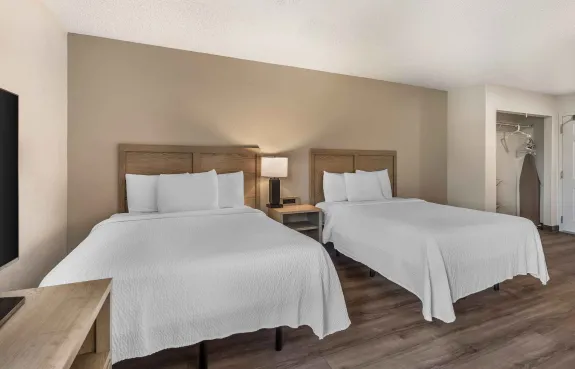 Deluxe Studio - 2 Full Beds