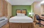 1 Bedroom Suite - 1 Queen Bed